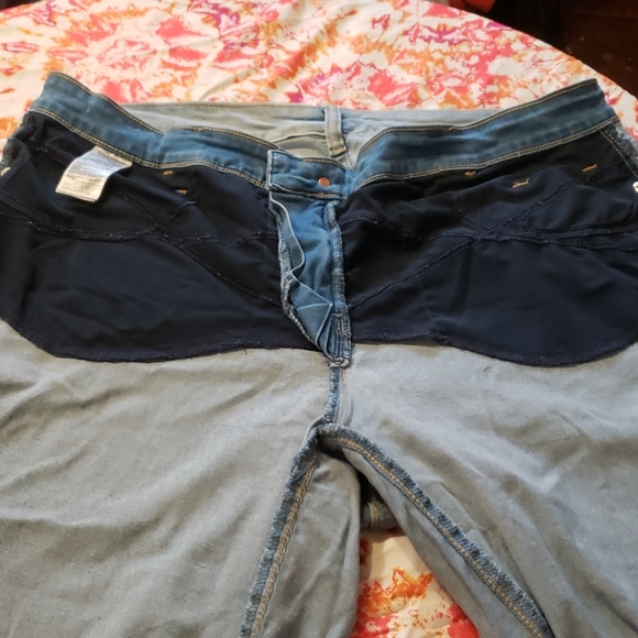 Old navy plus size denim jeans - Picture 6 of 7